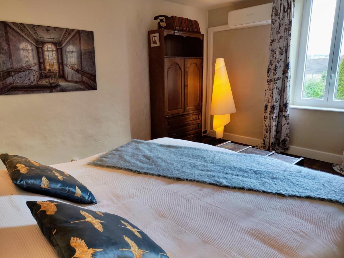 Maison Egalite Melay  Екстер'єр фото